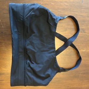 lululemon athletica Tops - Lululemon Convertible Strap Black Sports Bra Sz 8 lululemon athletica Tops - Lululemon Convertible Strap Black Sports Bra Sz 8